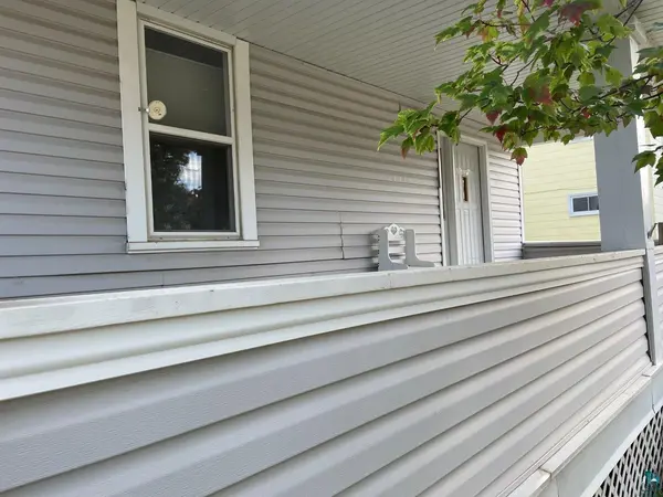 324 S 4th Ave E, Ely, MN 55731-0000
