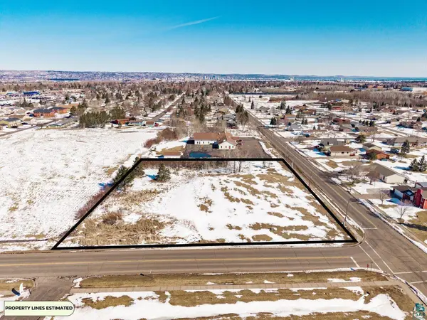 30XX Hammond Ave, Superior, WI 54880