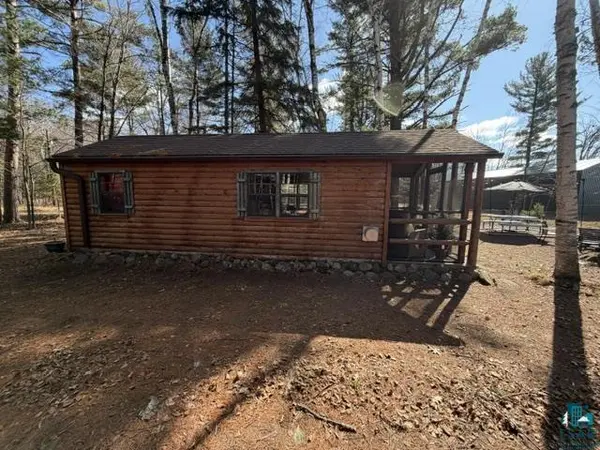 5588 Blessings Ln, Cromwell, MN 55726