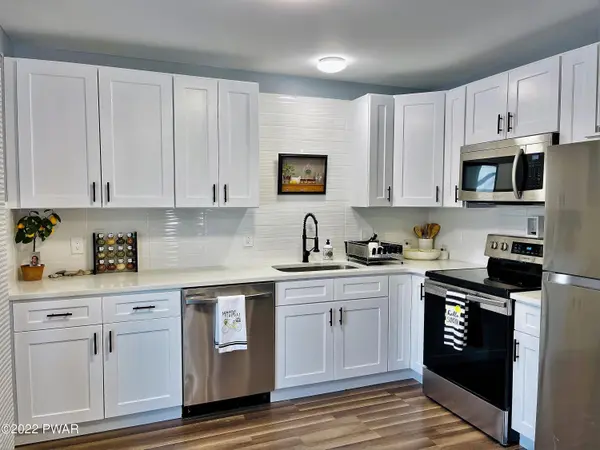 2439 Dornick RD, East Stroudsburg, PA 18302