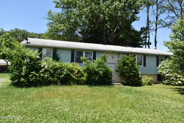805 Avenue K, Matamoras, PA 18336