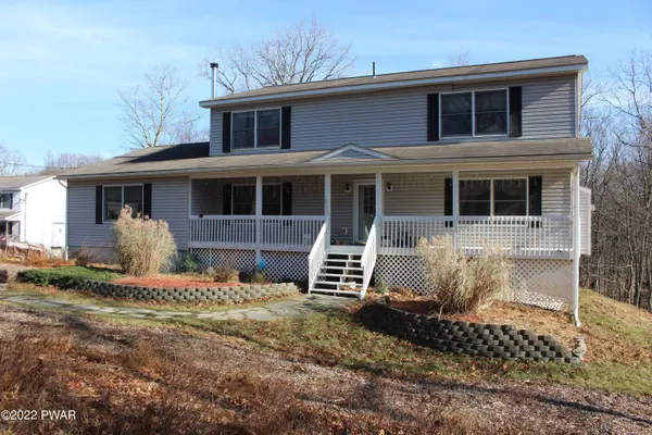 105 High Meadow DR, Milford, PA 18337