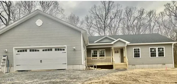 183 Seneca DR, Milford, PA 18337