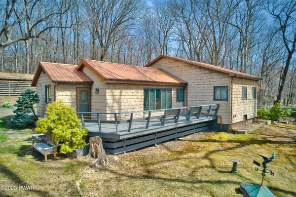 157 Indian Trail RD, Milford, PA 18337