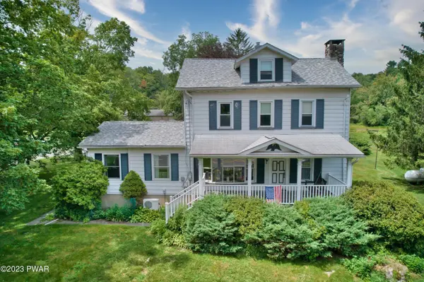 815 Milford RD, Dingmans Ferry, PA 18328