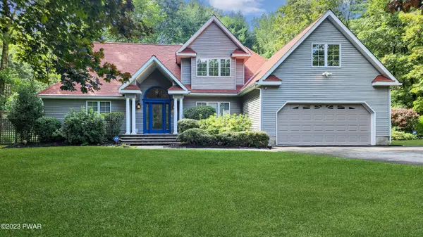103 Millcreek CT, Milford, PA 18337
