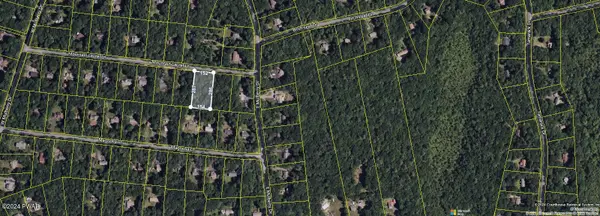 Mountain Laurel LN, Milford, PA 18337