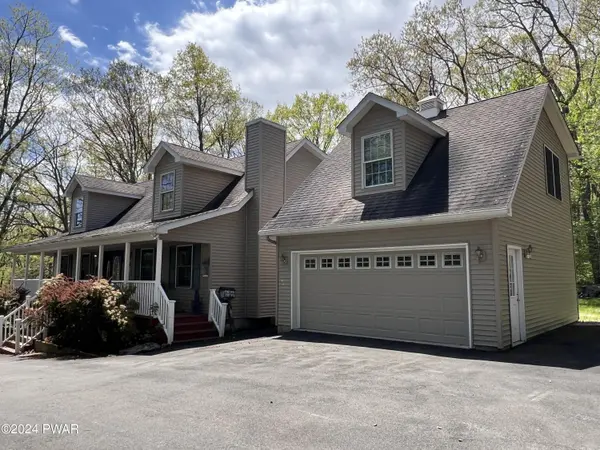 206 Country Club DR, Lords Valley, PA 18428