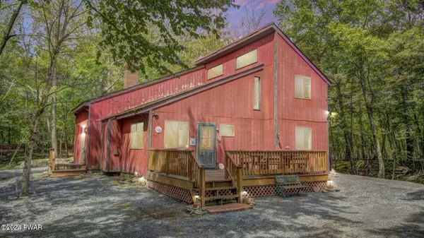 202 Tanager RD, Lackawaxen, PA 18435