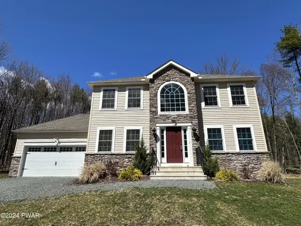 137 Winterberry`` DR, Milford, PA 18337