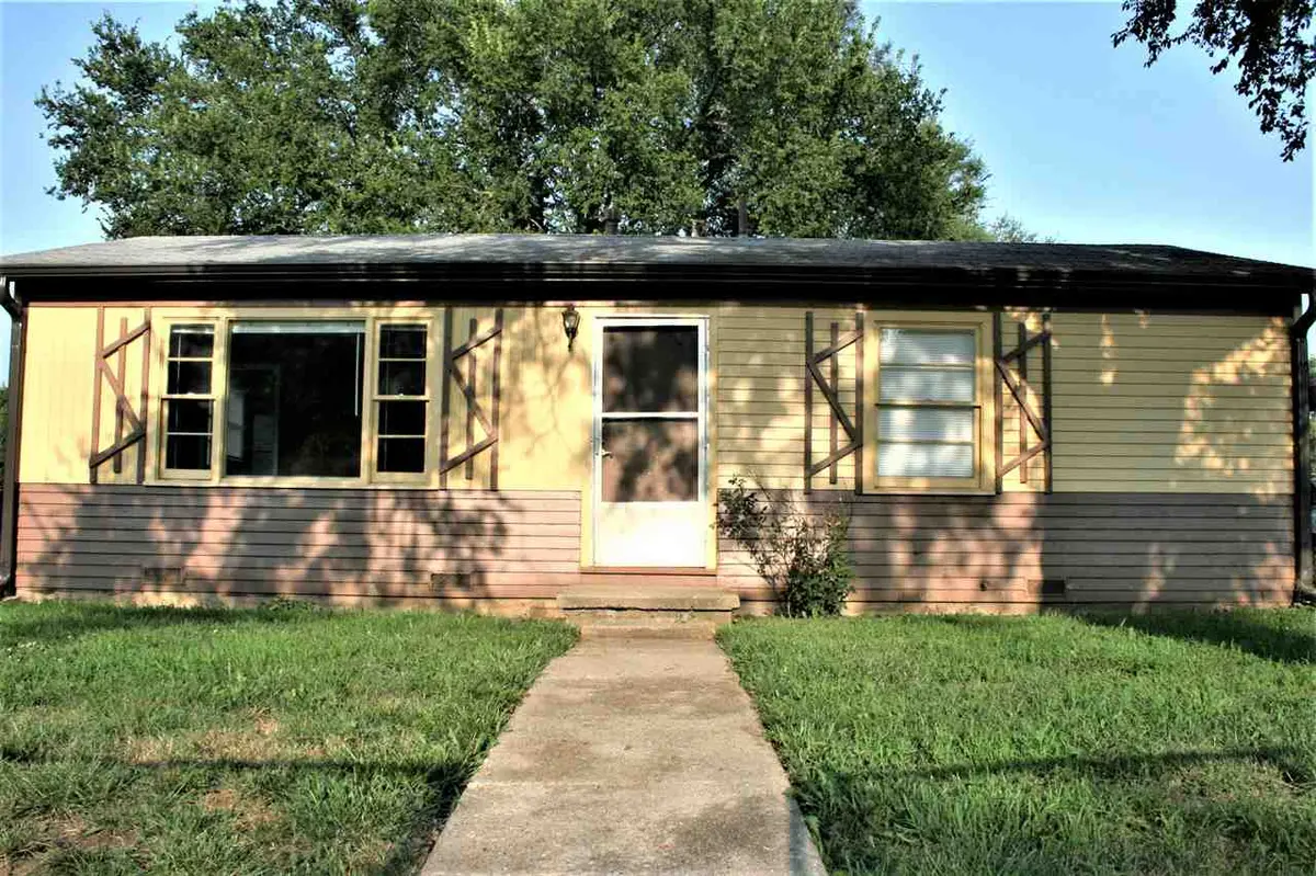 1841 Custer RD, Junction City, KS 66441