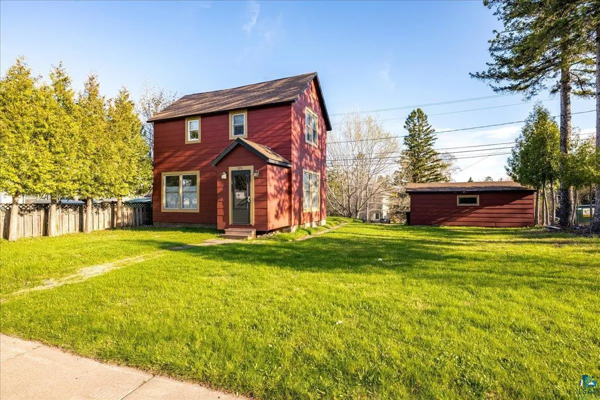 520 7th Ave, Two Harbors, MN 55616