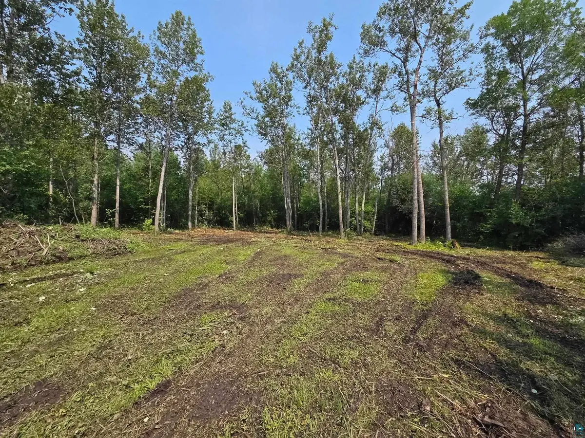 4xxx E Valley Brook Rd, Superior, WI 54880