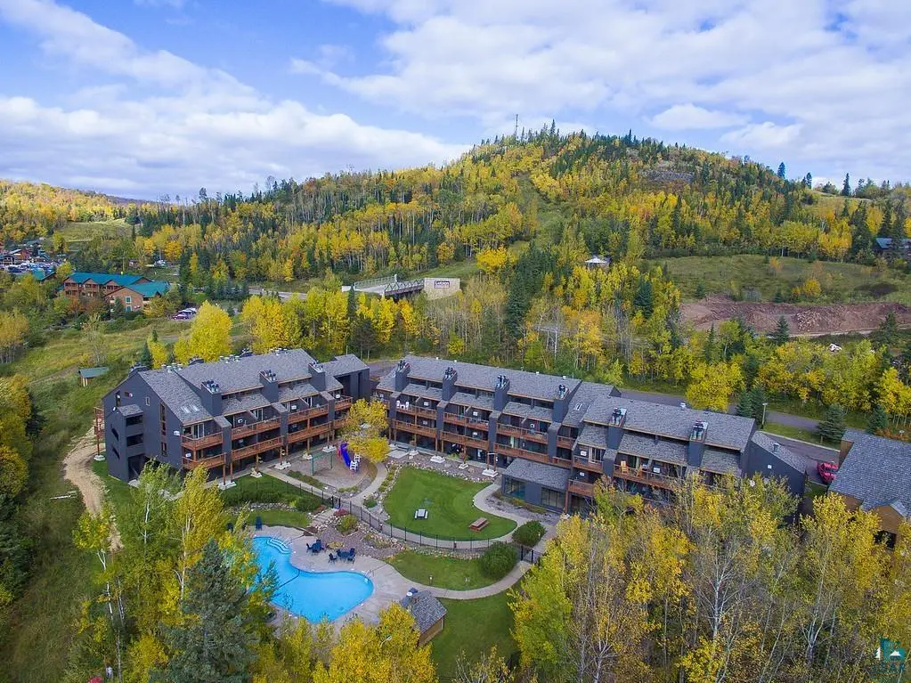 111 Bridge Run Ln #111, Lutsen, MN 55612