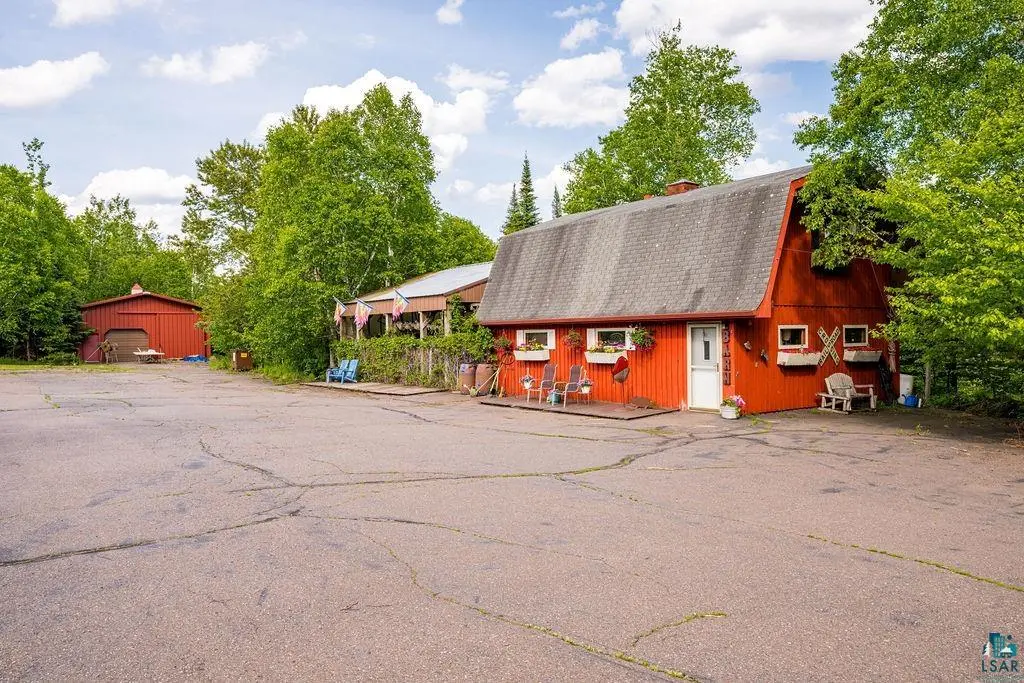 6146 Highway 61, Silver Bay, MN 55614