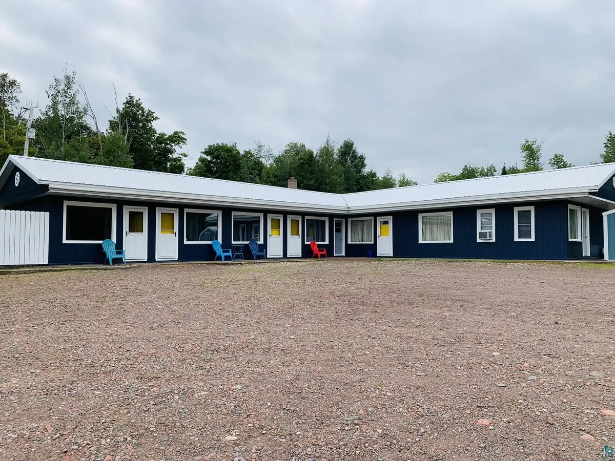 6527 Highway 1, Finland, MN 55603