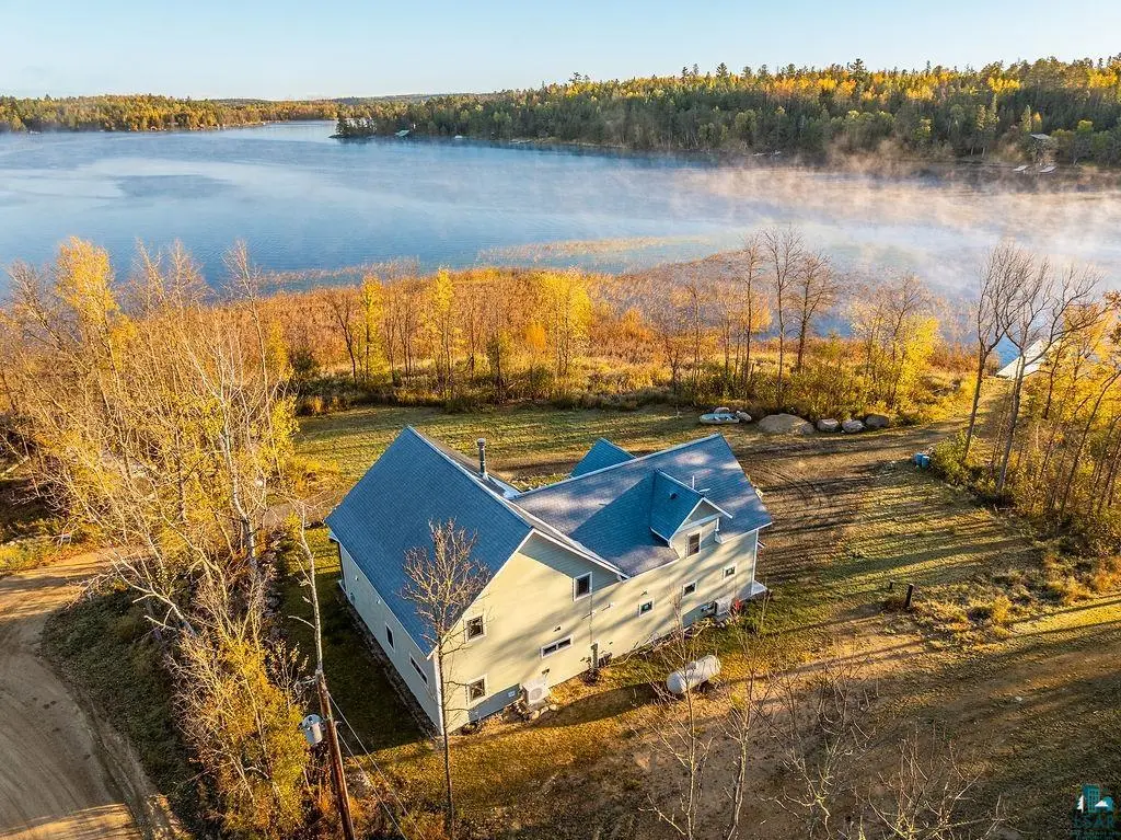 7498 Bayside Dr, Crane Lake, MN 55725