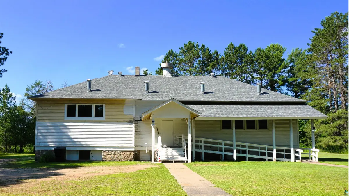 7596 Werner Rd, Virginia, MN 55792