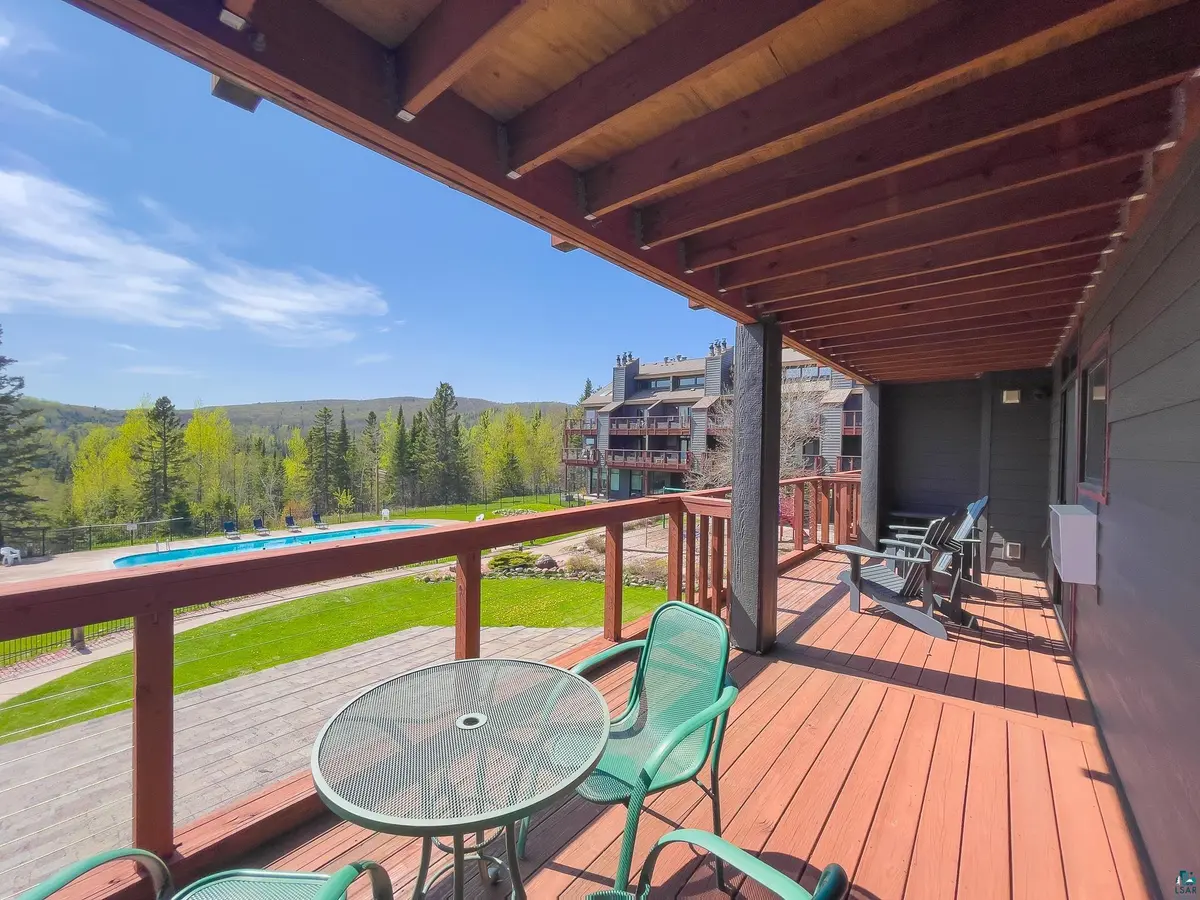 124B Bridge Run Ln #B, Lutsen, MN 55612