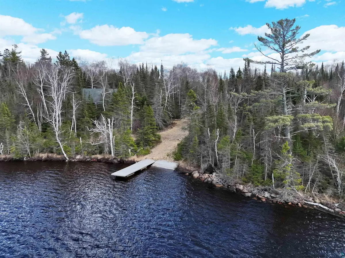 10097 Sister Lake Rd, Finland, MN 55616