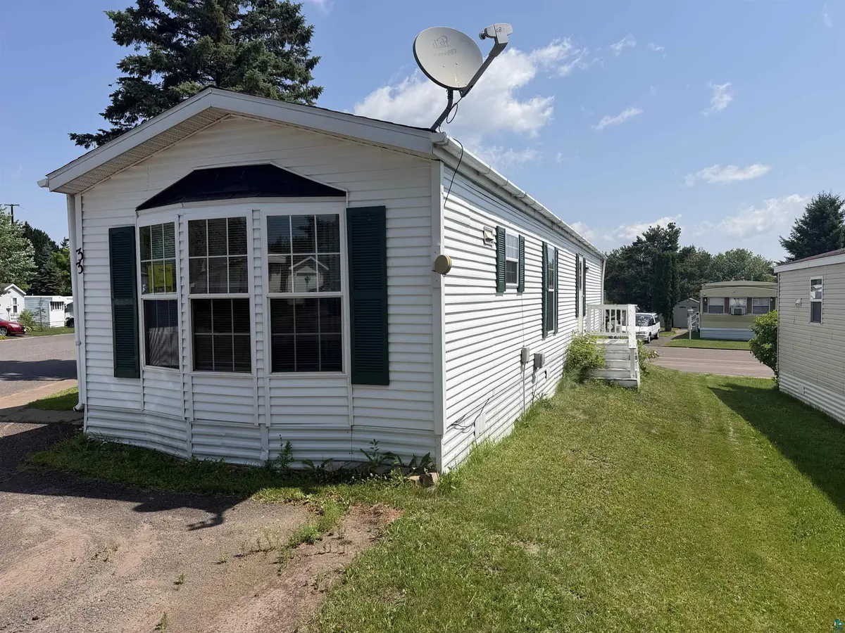 33 Elder Dr, Duluth, MN 55810