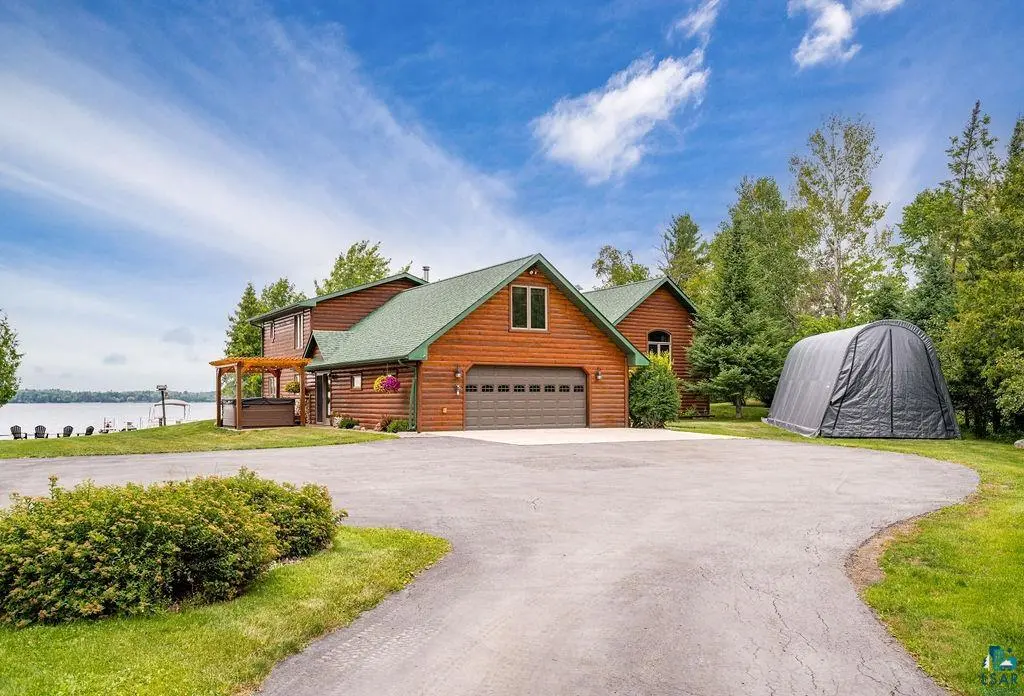5019 Westlund Rd, Saginaw, MN 55779