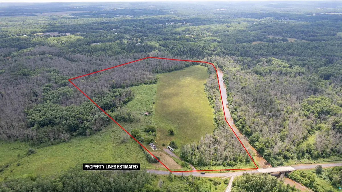 4914 S Finn Road, Superior, WI 54880