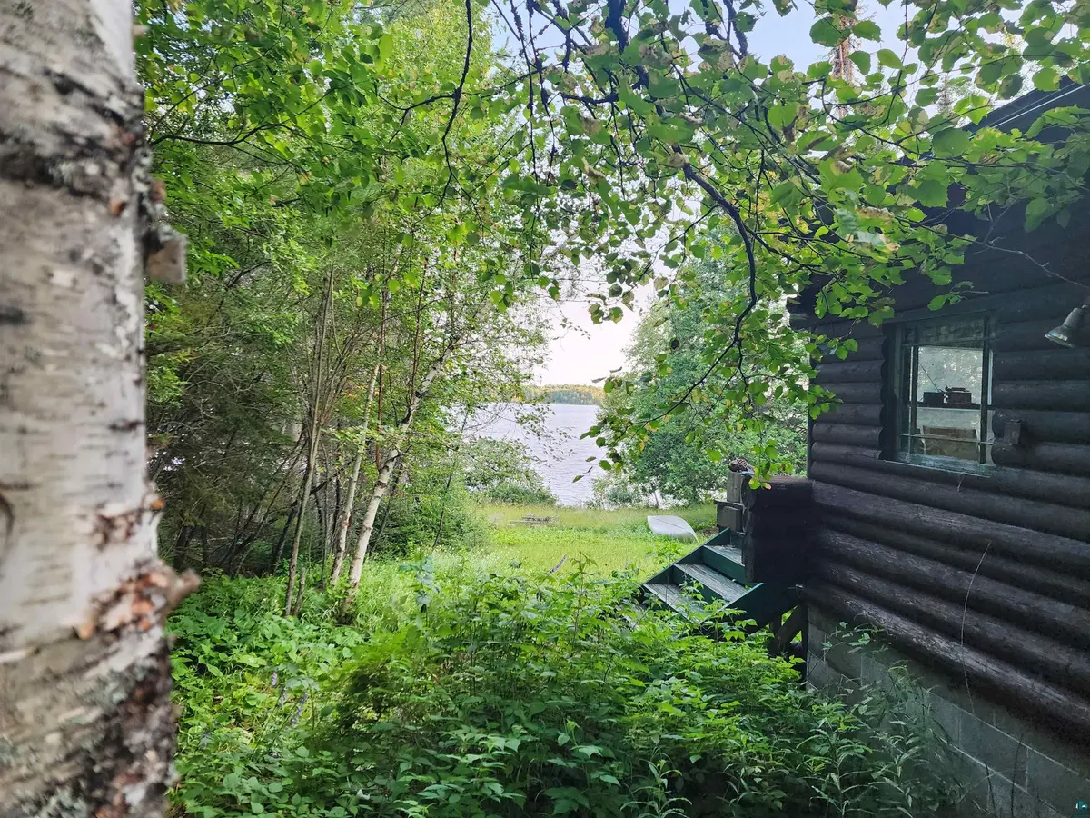 8 Devil Point Rd, Grand Marais, MN 55604