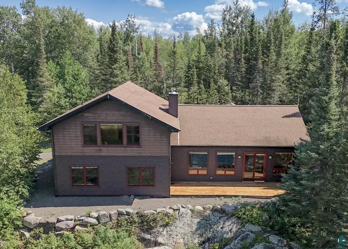 185 & 187 Sag Lake Tr, Grand Marais, MN 55604