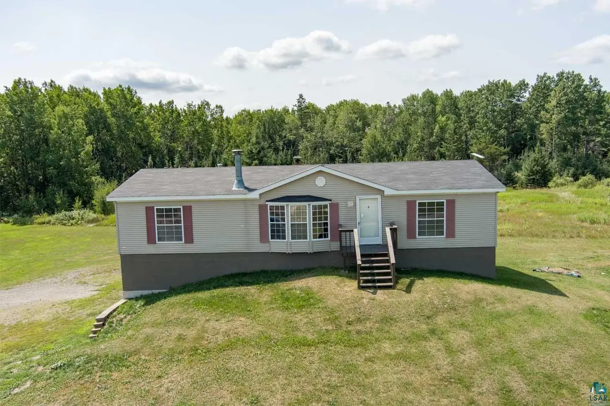3201 Wilderness Dr, Makinen, MN 55763-0000
