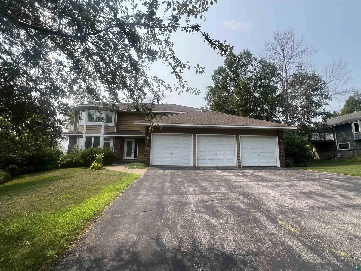 1341 Cliff Ave, Duluth, MN 55811
