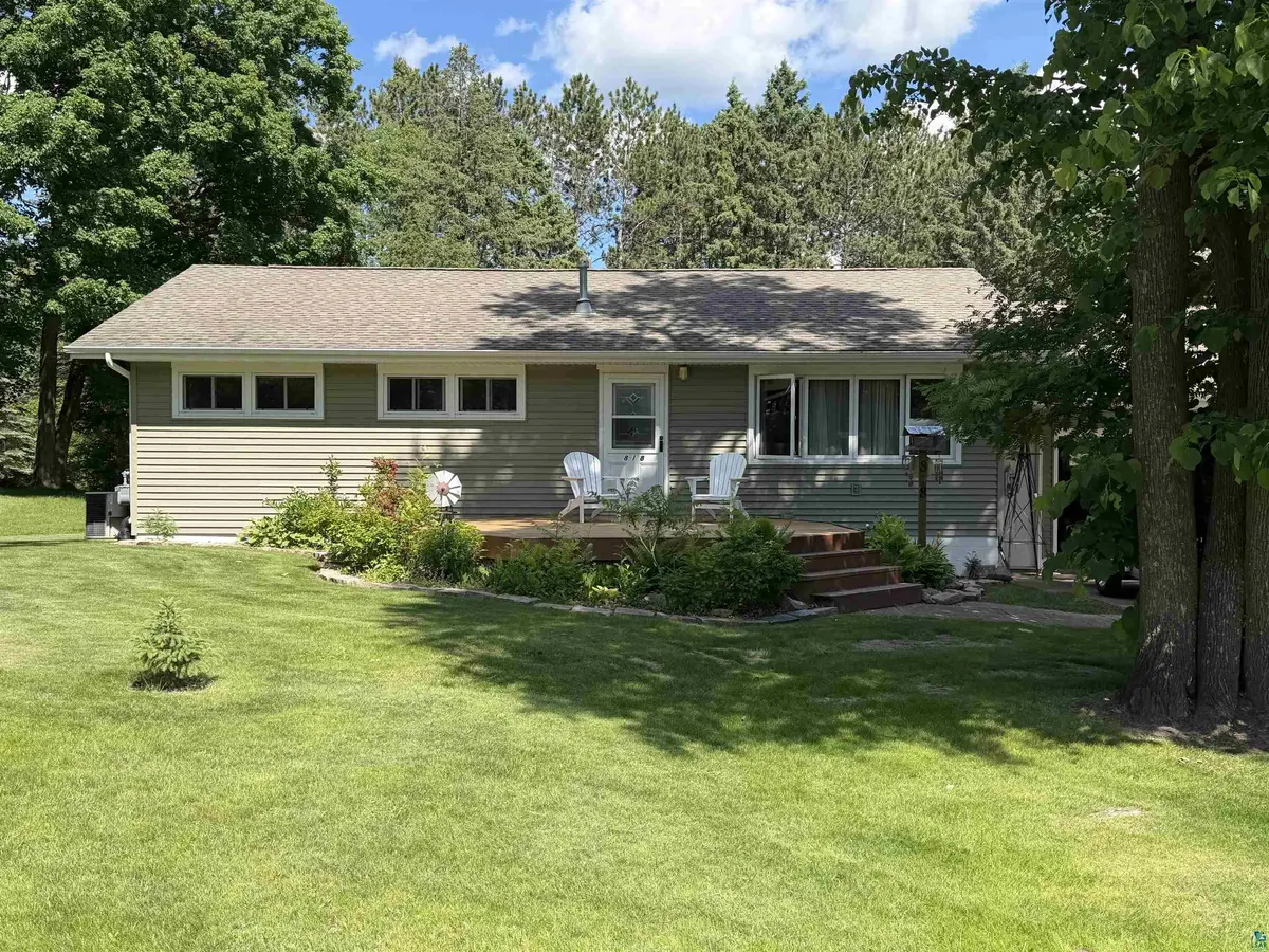 818 24th St, Cloquet, MN 55720