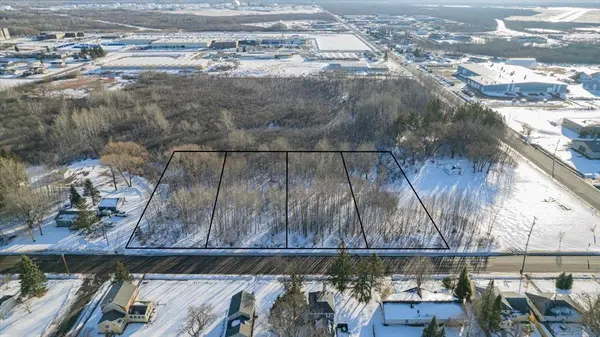 24 N 21st St E, Superior, WI 54880