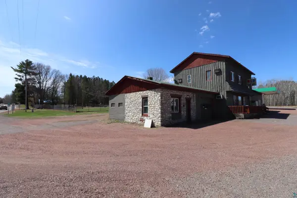 22195 Hwy 63, Grand View, WI 54839