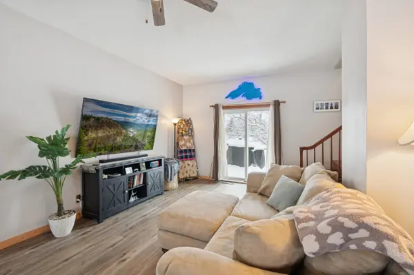 220 W 5th Ave, Washburn, WI 54891