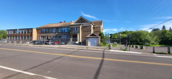 155 Central Entrance, Duluth, MN 55811