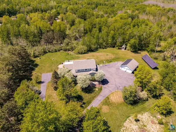 3787 Lavaque Rd, Hermantown, MN 55810