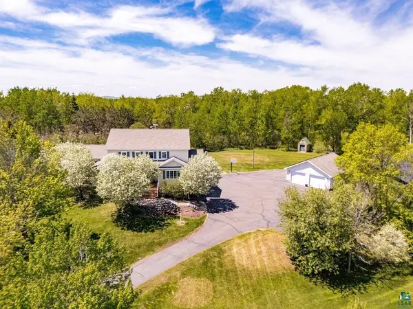 3787 Lavaque Rd, Hermantown, MN 55810