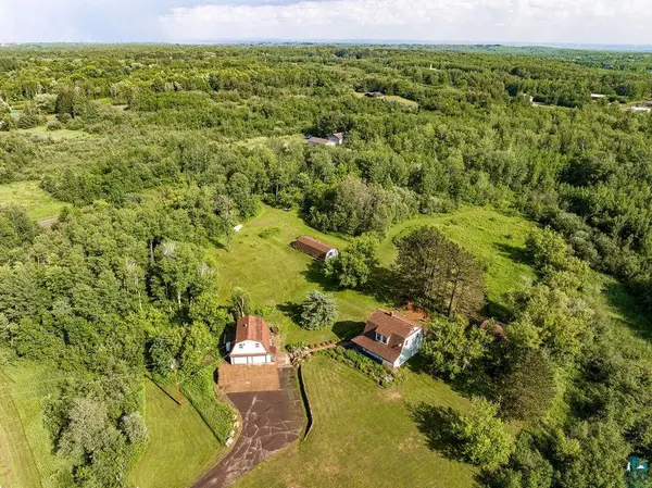 4099 Maple Grove Rd, Hermantown, MN 55811