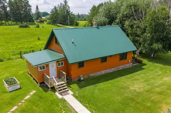 7713 Appaloosa Road, Embarrass, MN 55732