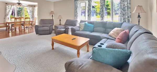 804 Middle Rd, Lapointe, WI 54850