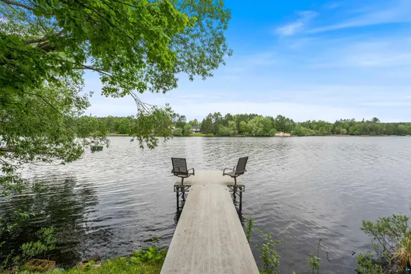 3975 Long Lake Shores Rd, Eveleth, MN 55734