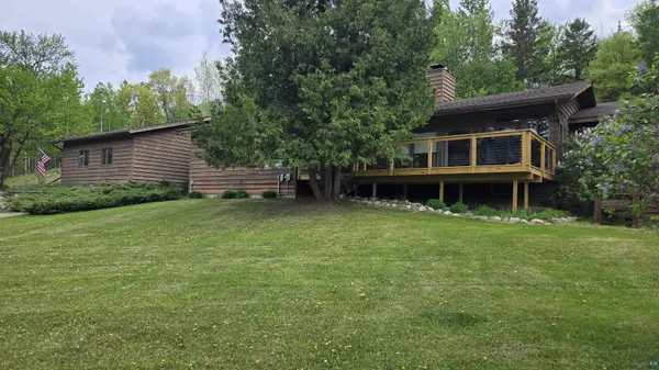 10597 Orr Buyck Rd, Orr, MN 55771