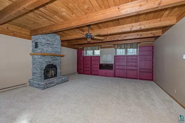 8305 S Summer Rd, Lake Nebagamon, WI 54849