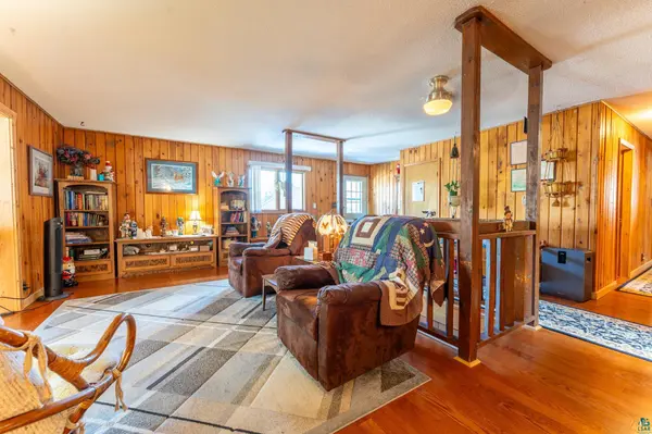 2826 Cedar Lake Rd, Ely, MN 55731