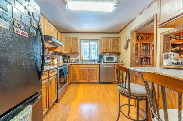 2826 Cedar Lake Rd, Ely, MN 55731