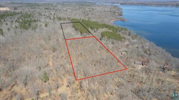 27xxx Hill Rd, Spooner, WI 54801