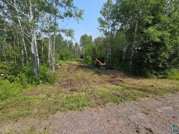 4xxx E Valley Brook Rd, Superior, WI 54880