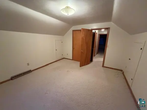 17 Ash Blvd, Babbitt, MN 55706