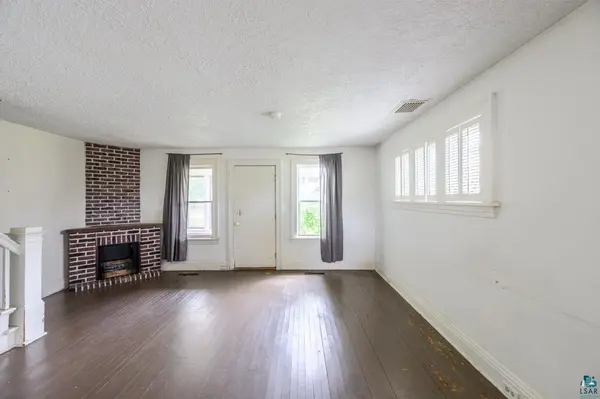 230 2nd St NW, Chisholm, MN 55719-0000